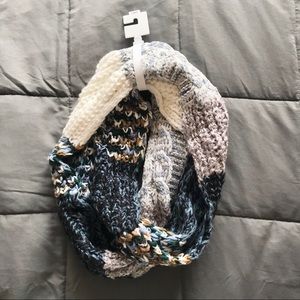 Fall knit scarf